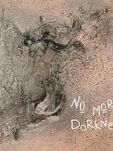 Laden Sie das Bild in den Galerie-Viewer, „ No More Darkness “ - Minimalistic Sculpted Art